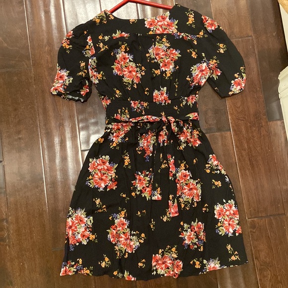 Black Floral Dress - Picture 2 of 5